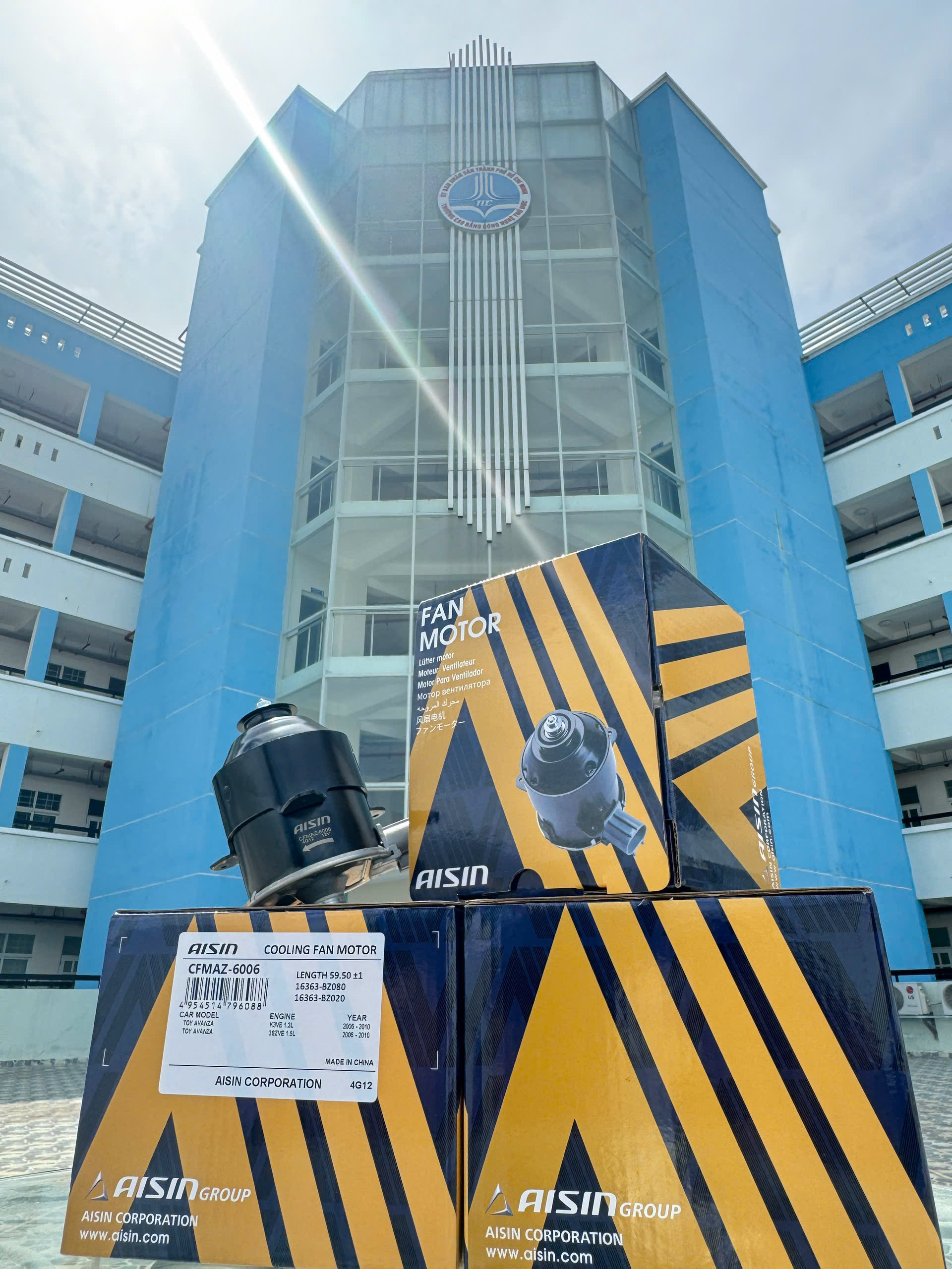 VPĐD AISIN ASIA (THAILAND) CO., LTP TẠI TP.HỒ CHÍ MINH (AISIN) TÀI TRỢ THIẾT BỊ HỌC TẬP CHO KHOA ĐỘNG LỰC